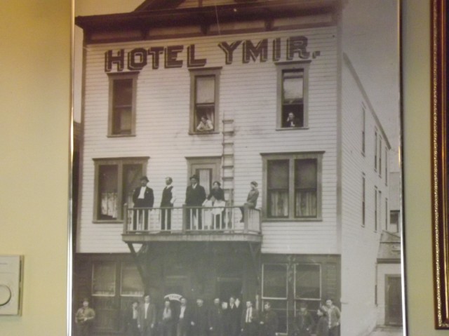Hotel Ymir picture