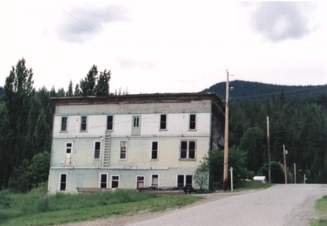 Palace Inn Ymir 1994