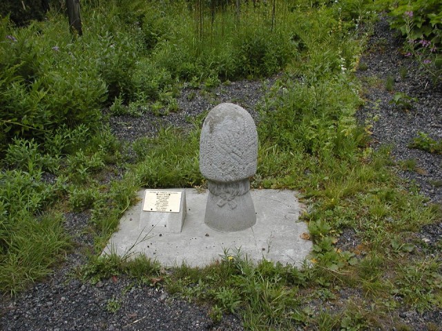 Farron BC monument