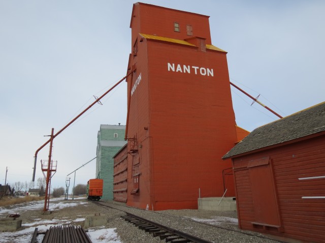 Nanton AB elevators