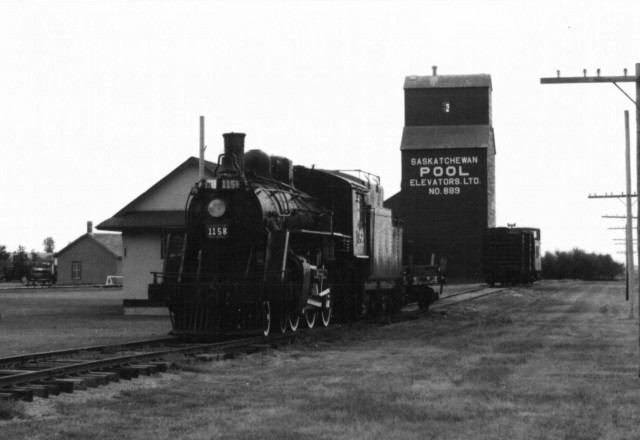 CNR locomotive 1158