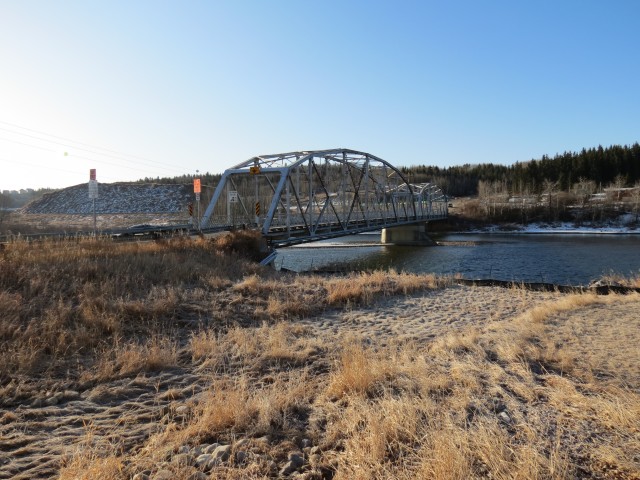 Cochrane AB bridge