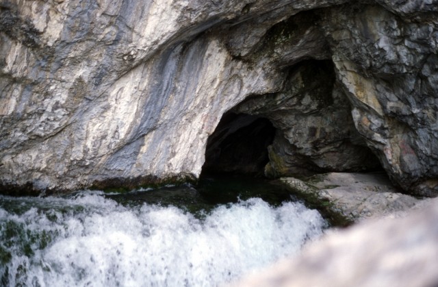 Crowsnest Pass cave