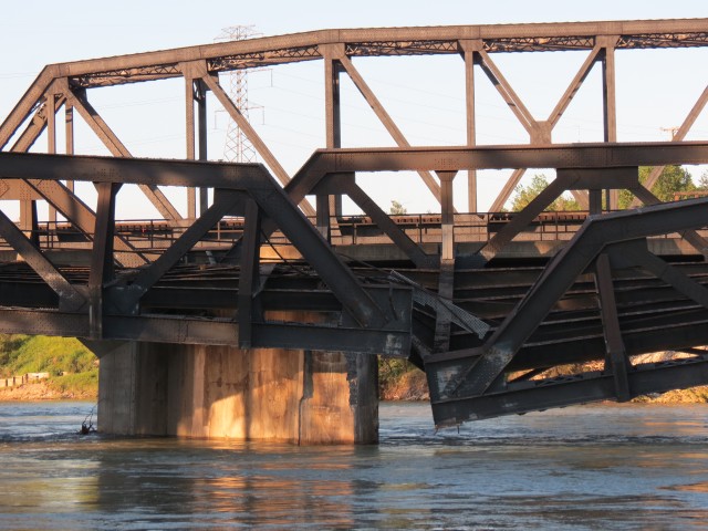 Collapsed CPR Bow River bridge