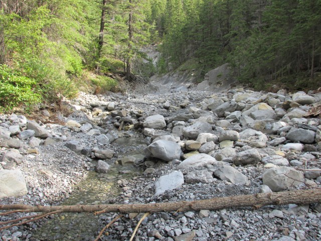 Jura Creek boulders