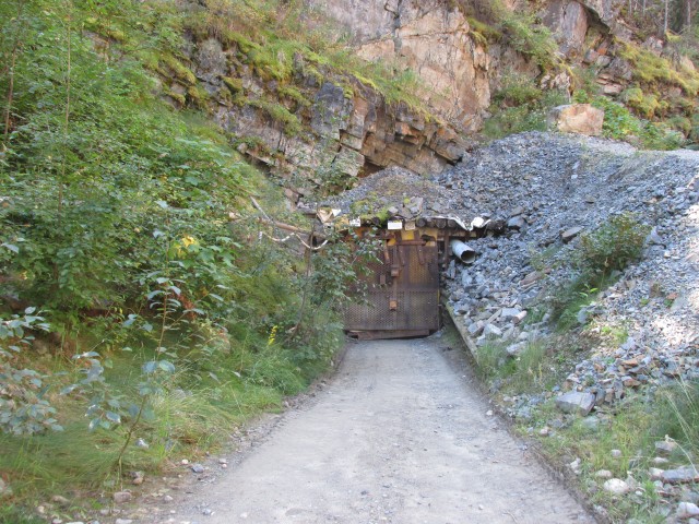 Moyie River gold mine