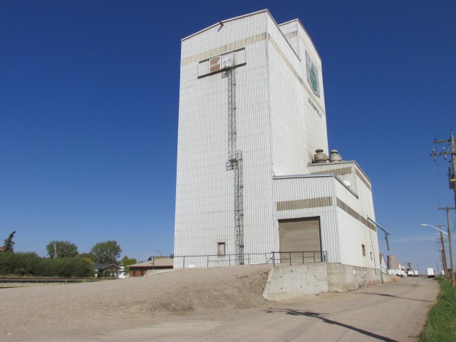 Crossfield Alberta grain elevator