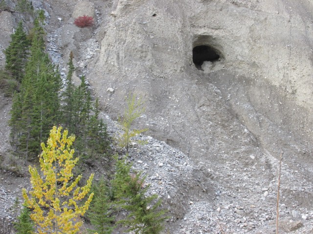 Grotto Canyon cave