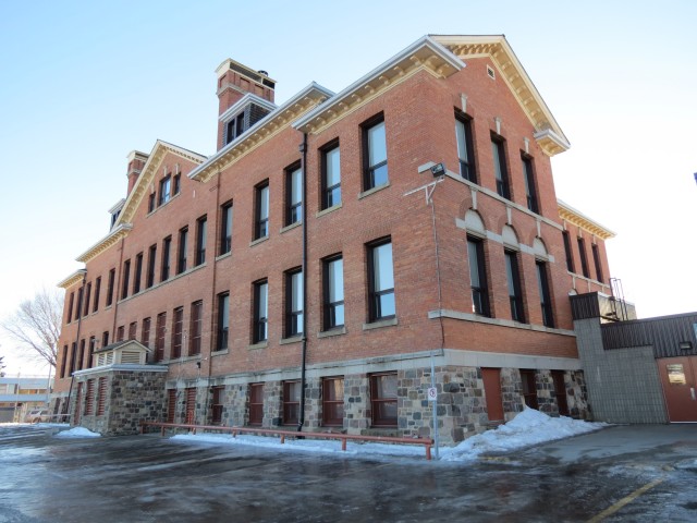 Edmonton Alberta Norwood School