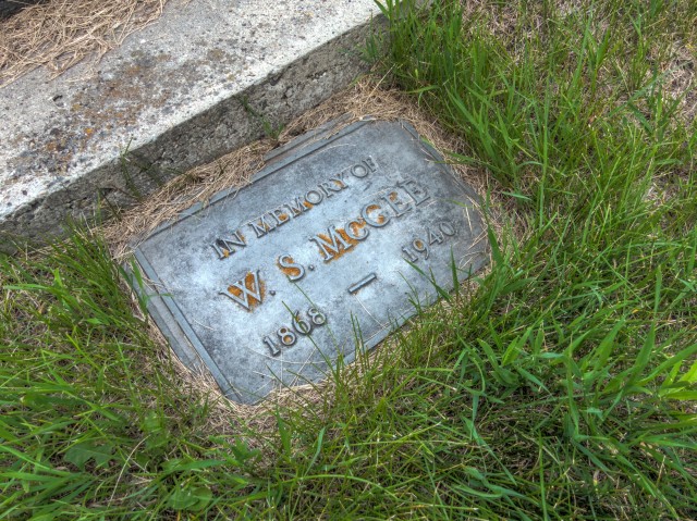 Sam McGee grave