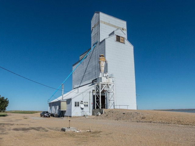 Grain elevator Hussar Alberta