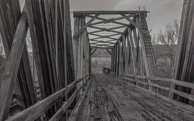 East Coulee old bridge