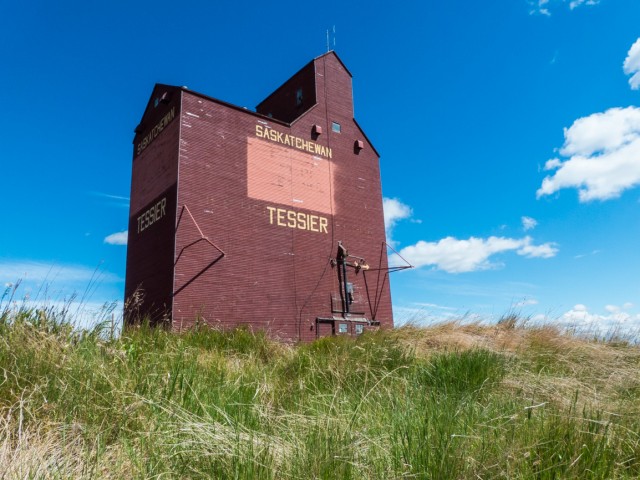 Tessier SK grain elevator