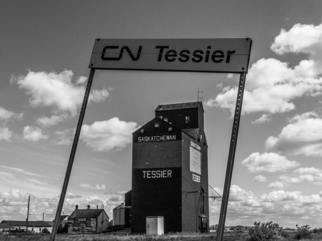Tessier Saskatchewan grain elevator