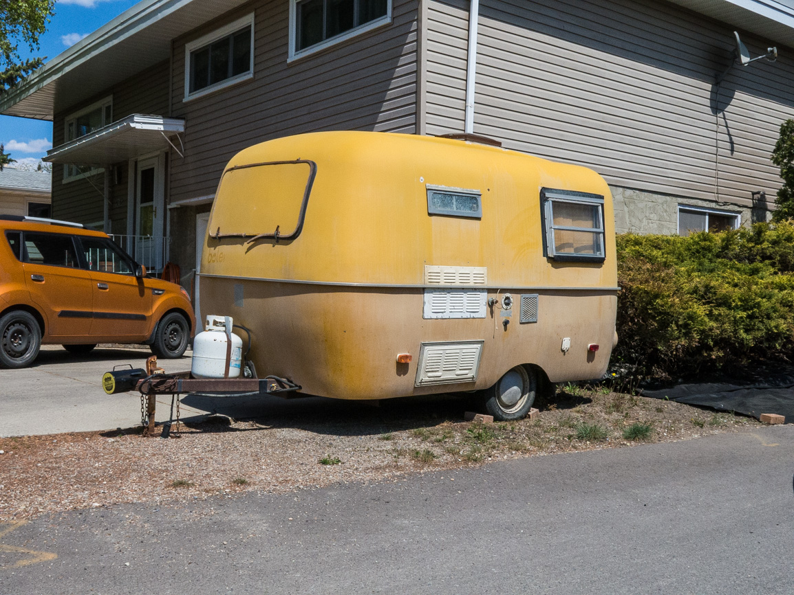 Yellow Boler trailer