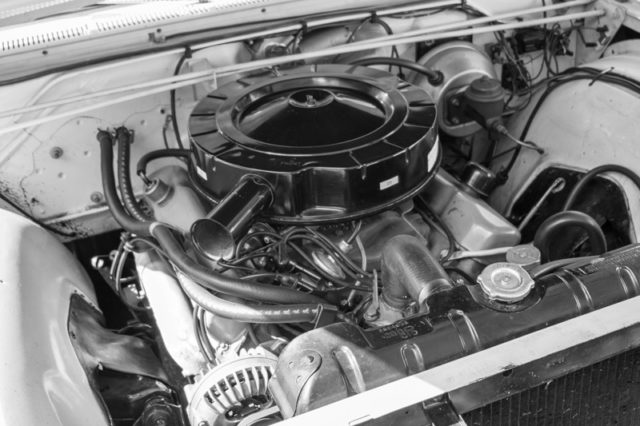 1960s Chrysler 300 Engine