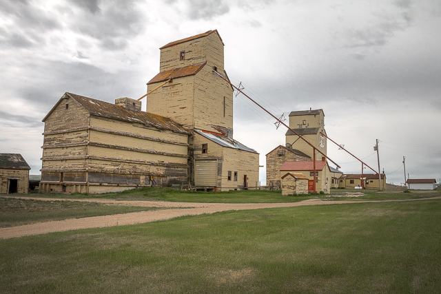 Grain Elevators Mossleigh Alberta