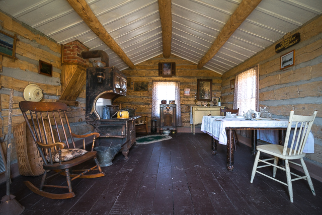 Cabin Dorothy Alberta