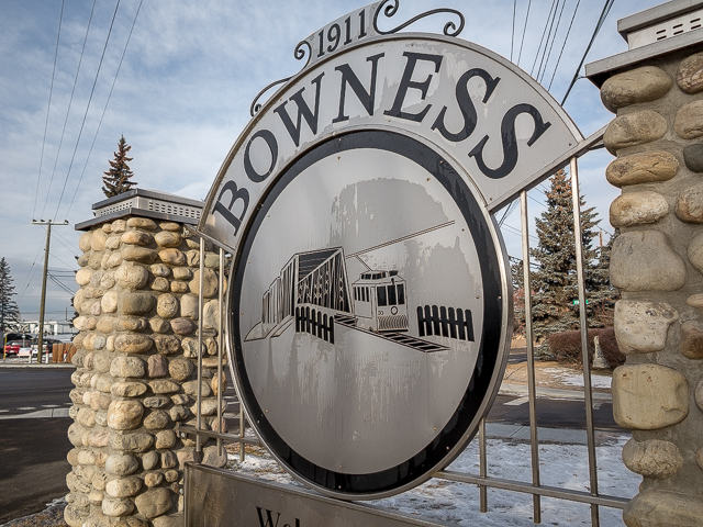 Bowness Welcome Sign