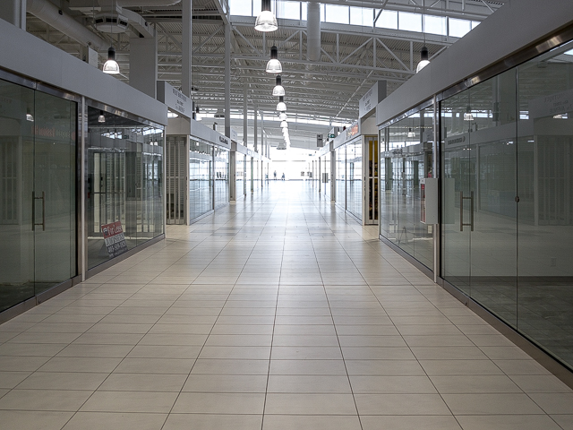 Empty New Horizon Mall