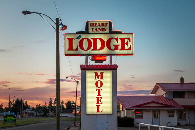 Heartlander Lodge Motel Stettler