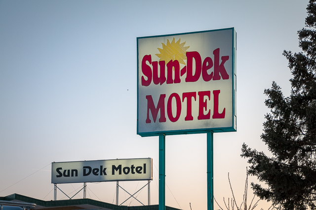 Sun-Dek Motel Medicine Hat