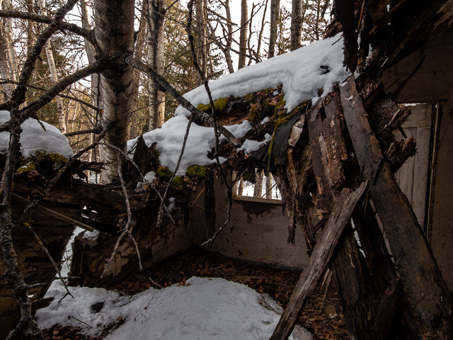 Collapsed Building St Elias
