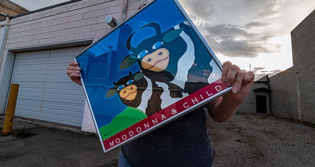 Moodonna & Child Manwoman