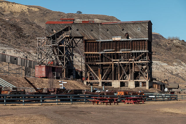 East Coulee Atlas Coal Mine