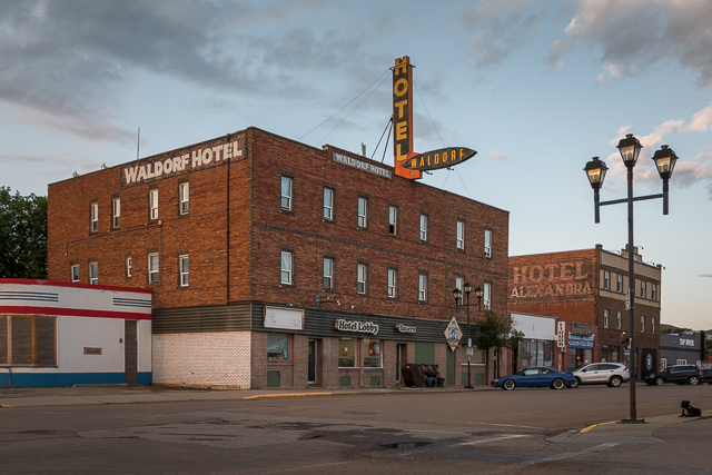 Waldorf & Hotel Alexandra